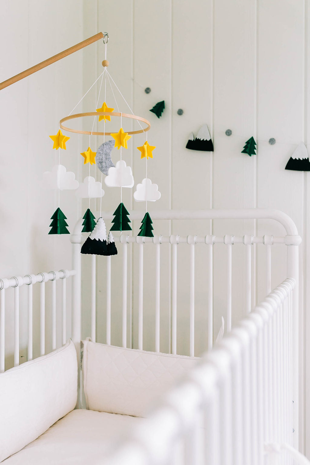 Starry Woodland Night, Baby Crib Mobile (Evergreen w/ Garland)